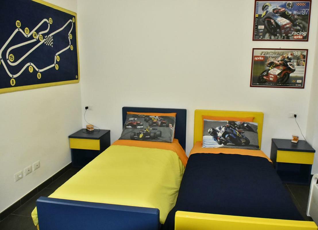 Rental Rooms Antonella Tavullia Bagian luar foto
