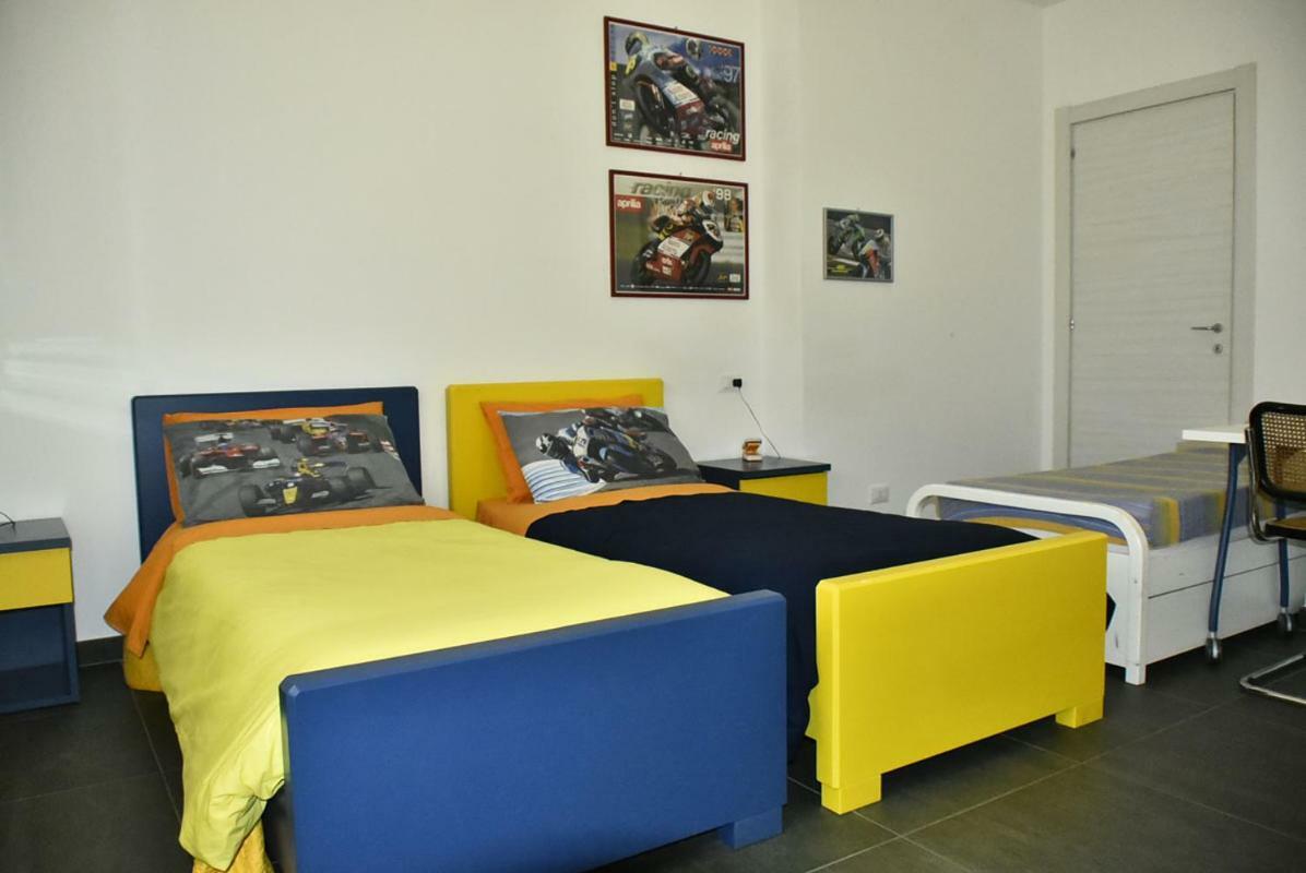 Rental Rooms Antonella Tavullia Bagian luar foto